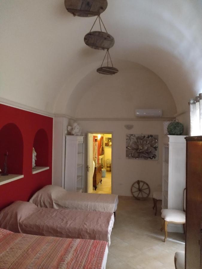 Palazzo Costantini Bed & Breakfast San Donato di Lecce Exterior photo