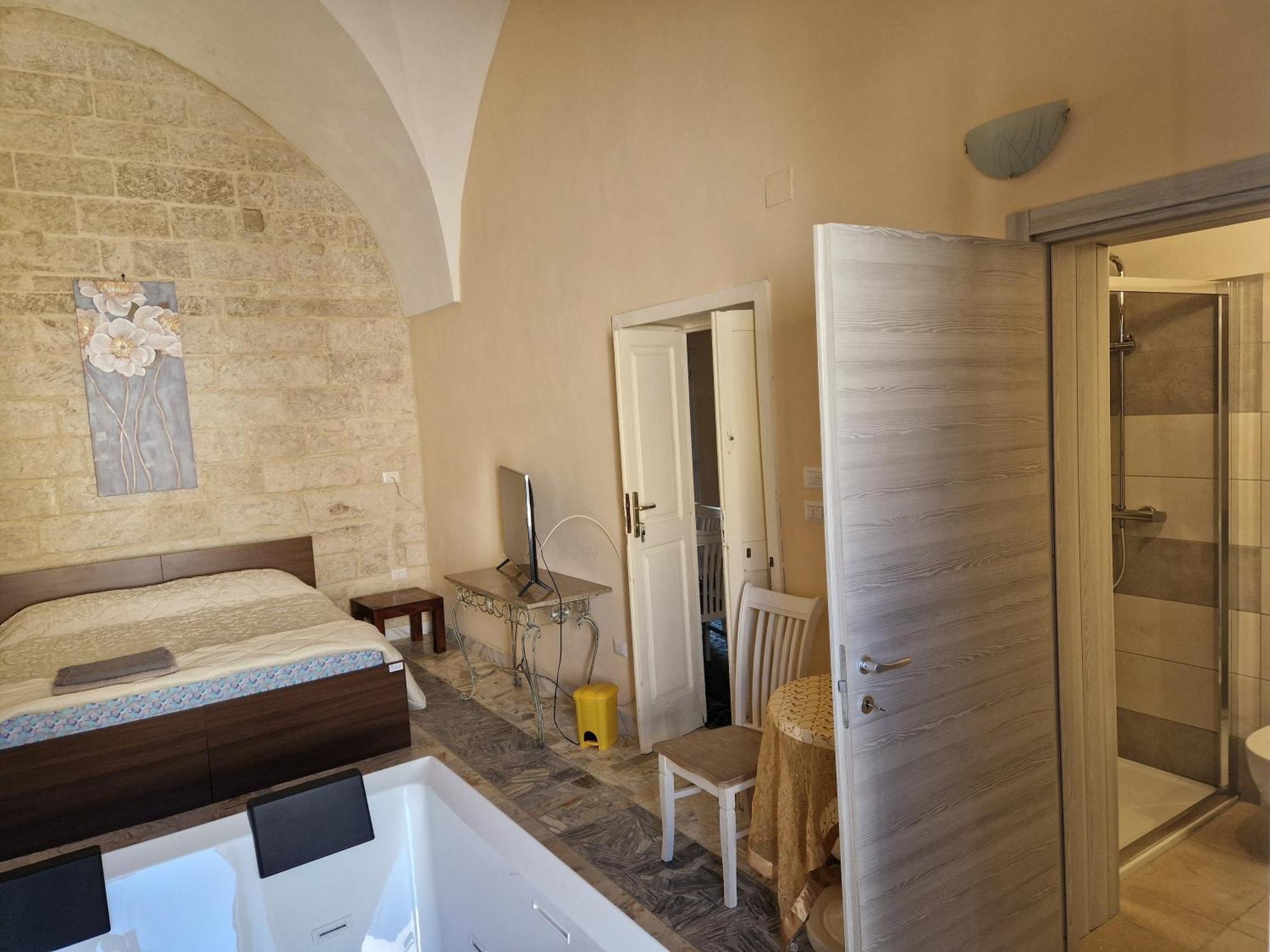 Palazzo Costantini Bed & Breakfast San Donato di Lecce Exterior photo